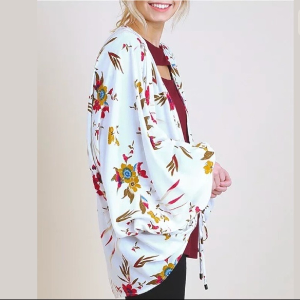 Umgee White Floral Kimono Cardigan Open Front NWT
